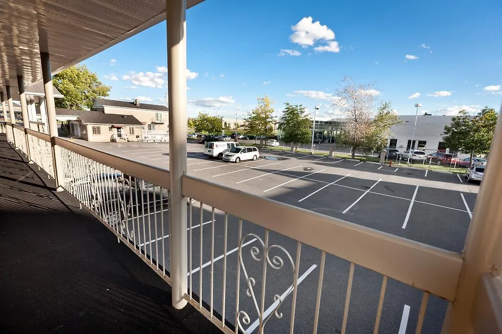Econo Lodge Brossard